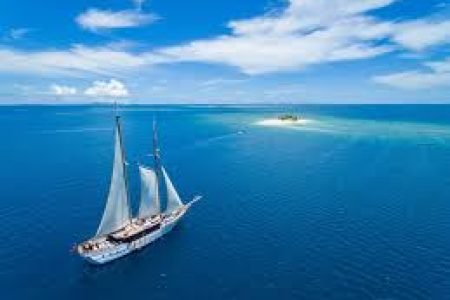 Fiji: Mamanuca Islands All-Inclusive Sailing Cruise